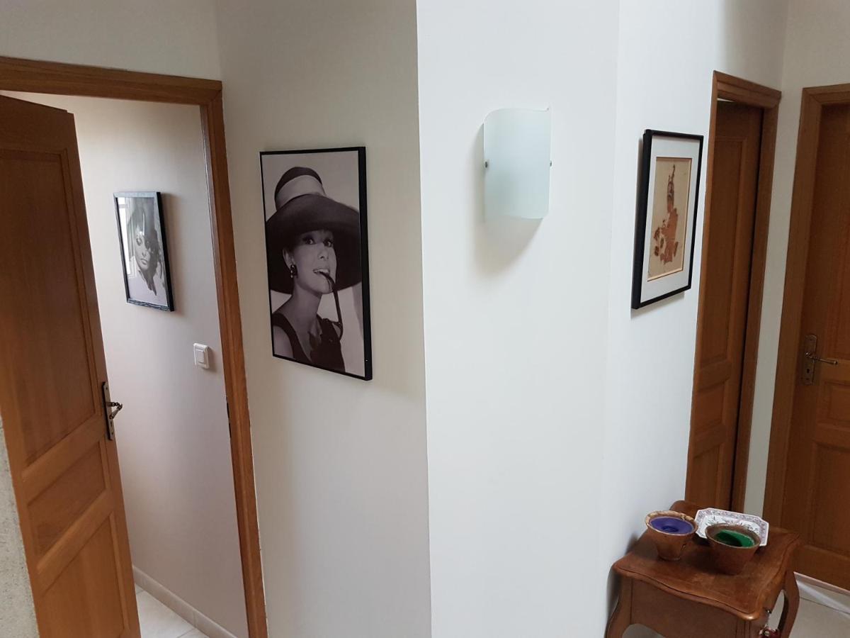 La Montignonne Appartement Montigny-sur-Loing Buitenkant foto