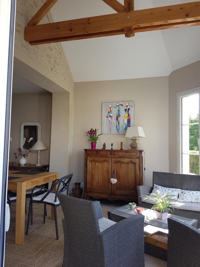 La Montignonne Appartement Montigny-sur-Loing Buitenkant foto