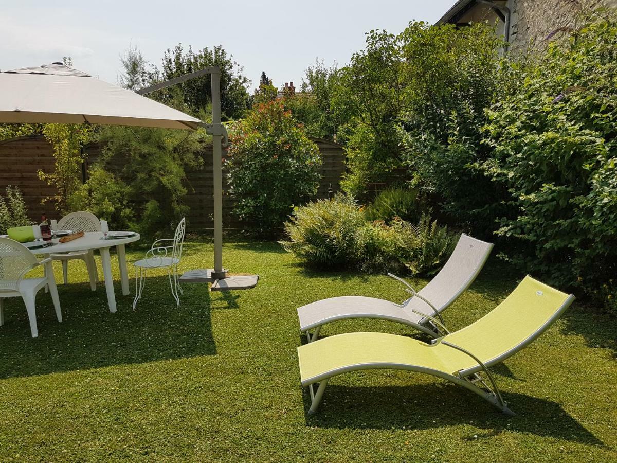 La Montignonne Appartement Montigny-sur-Loing Buitenkant foto